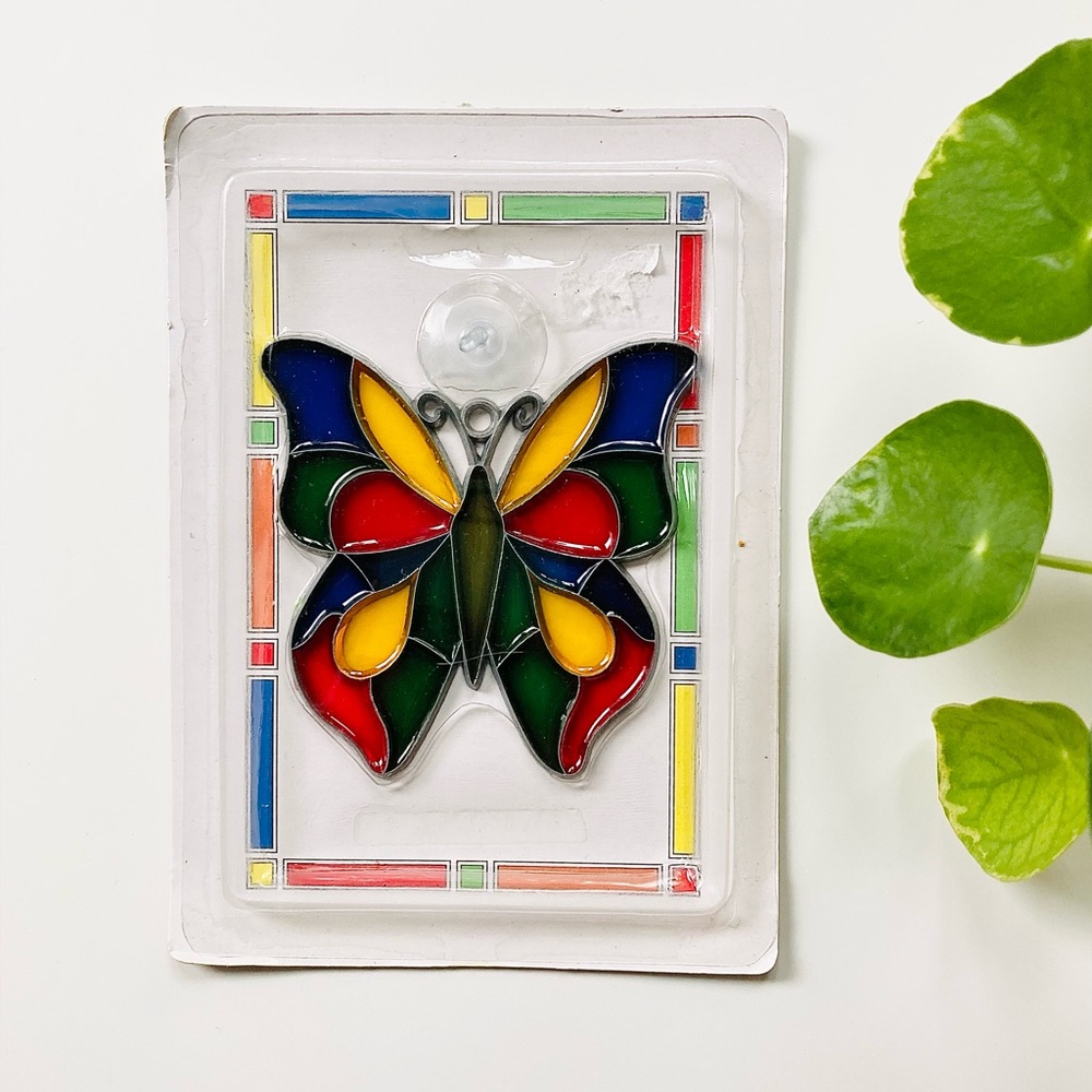 Vintage Readers Digest Colorful Butterfly Sun Catcher Unopened in Package